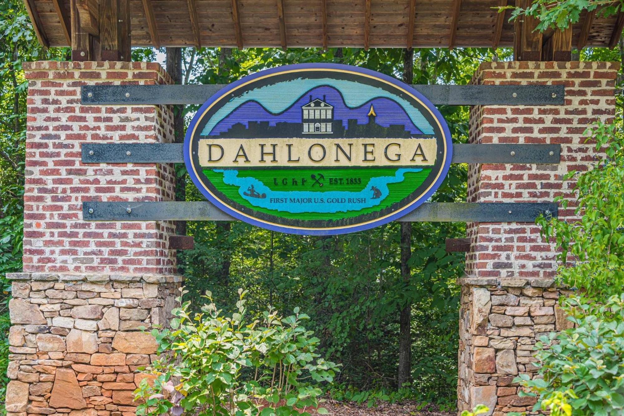 Rustic Roost-5 Acres, Fenced, Fire Pit, Rv Option & Mtn View Villa Dahlonega Bagian luar foto